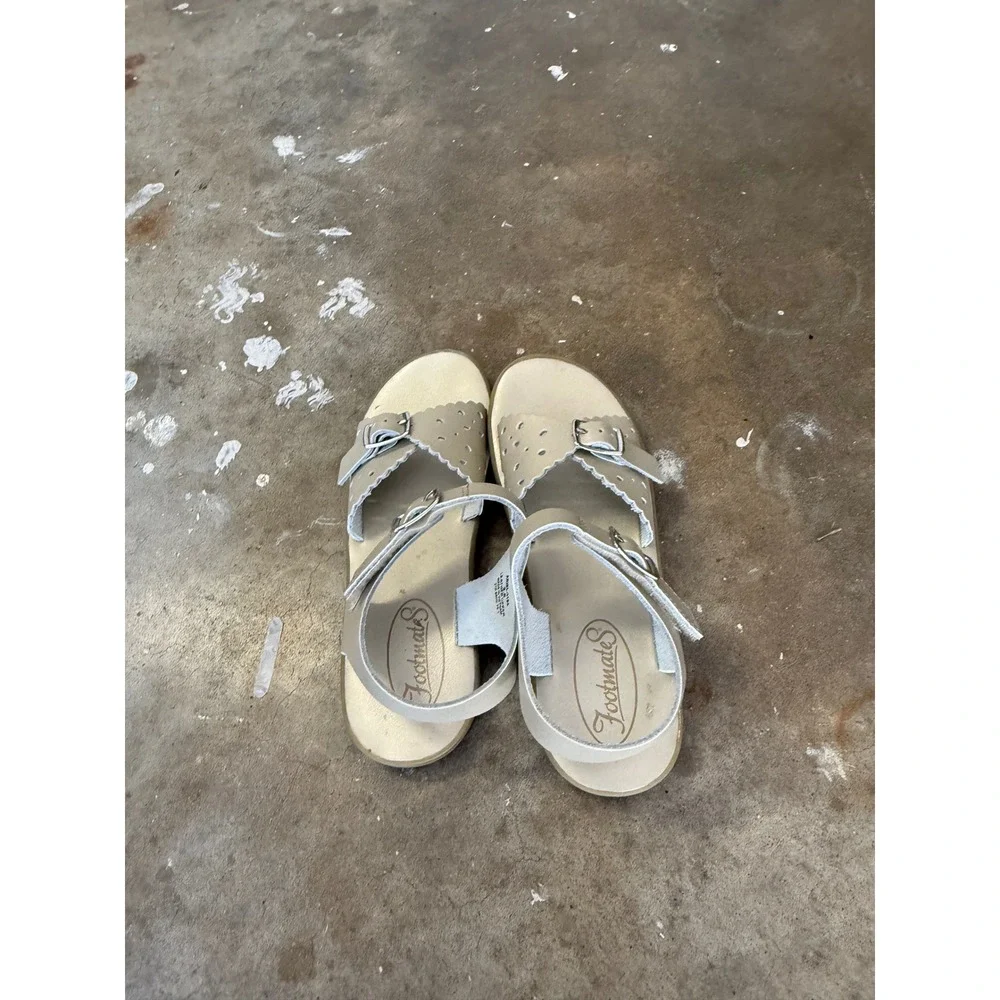 Footmates Ariel 1104 Kids Champagne Gold Metallic Leather Scalloped Sandals 2.0